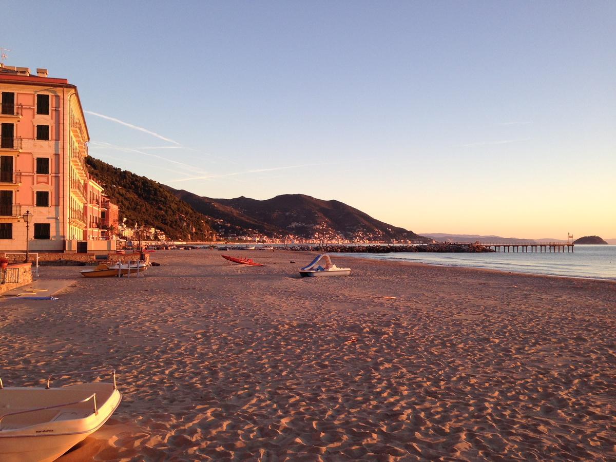 Hotel Villa Ida Family Wellness Laigueglia Exterior photo